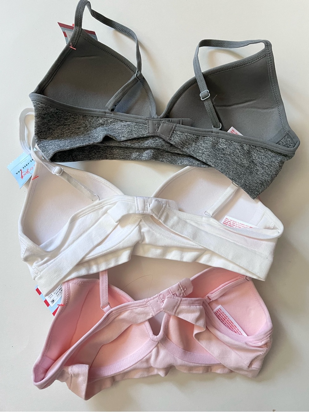 Bundle of Wireless Tween Bras - Picture 2 of 4